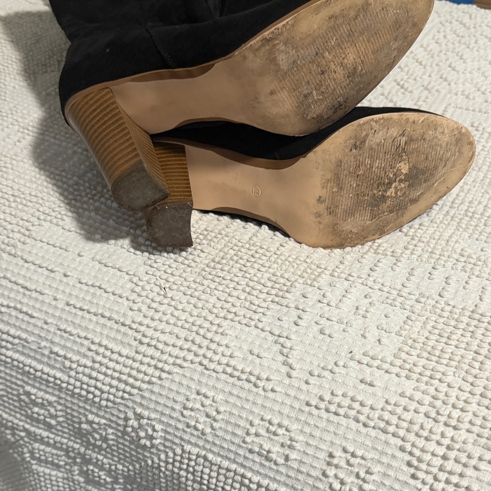 Knee-High Boots - Picture 4 of 6